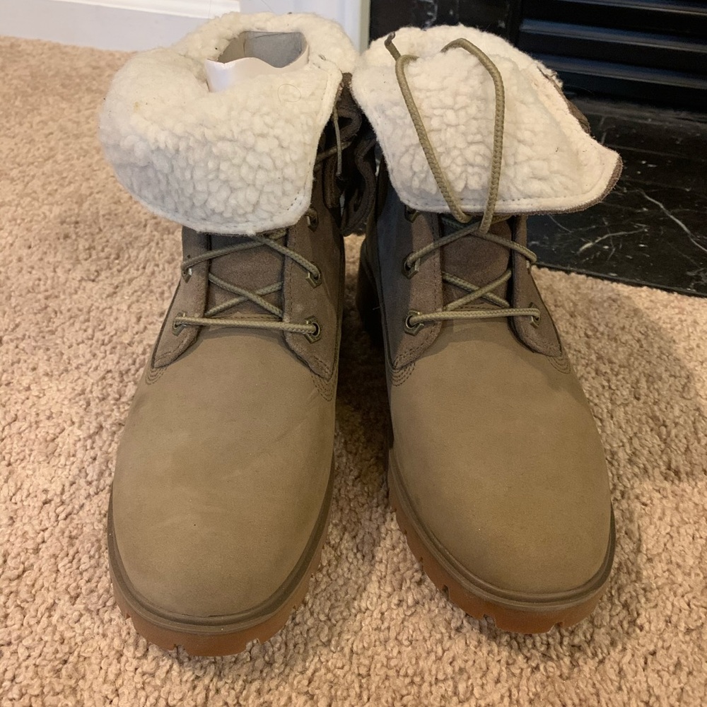 Brand New Timberland Women’s Boots!
